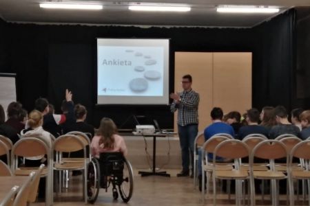 Zdjęcie - DEBATA w wągrowieckich podstawówkach