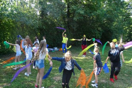 Zdjęcie - Prawie setka dzieci na zajęciach wakacyjnych w Miejskim ...