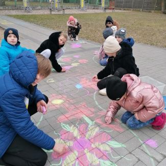 Zdjęcie główne aktualności Dywan dla Pani Wiosny