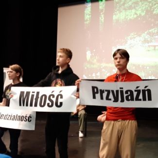 Zdjęcie główne aktualności Uczniowie Dwójki poszukiwali skarbu